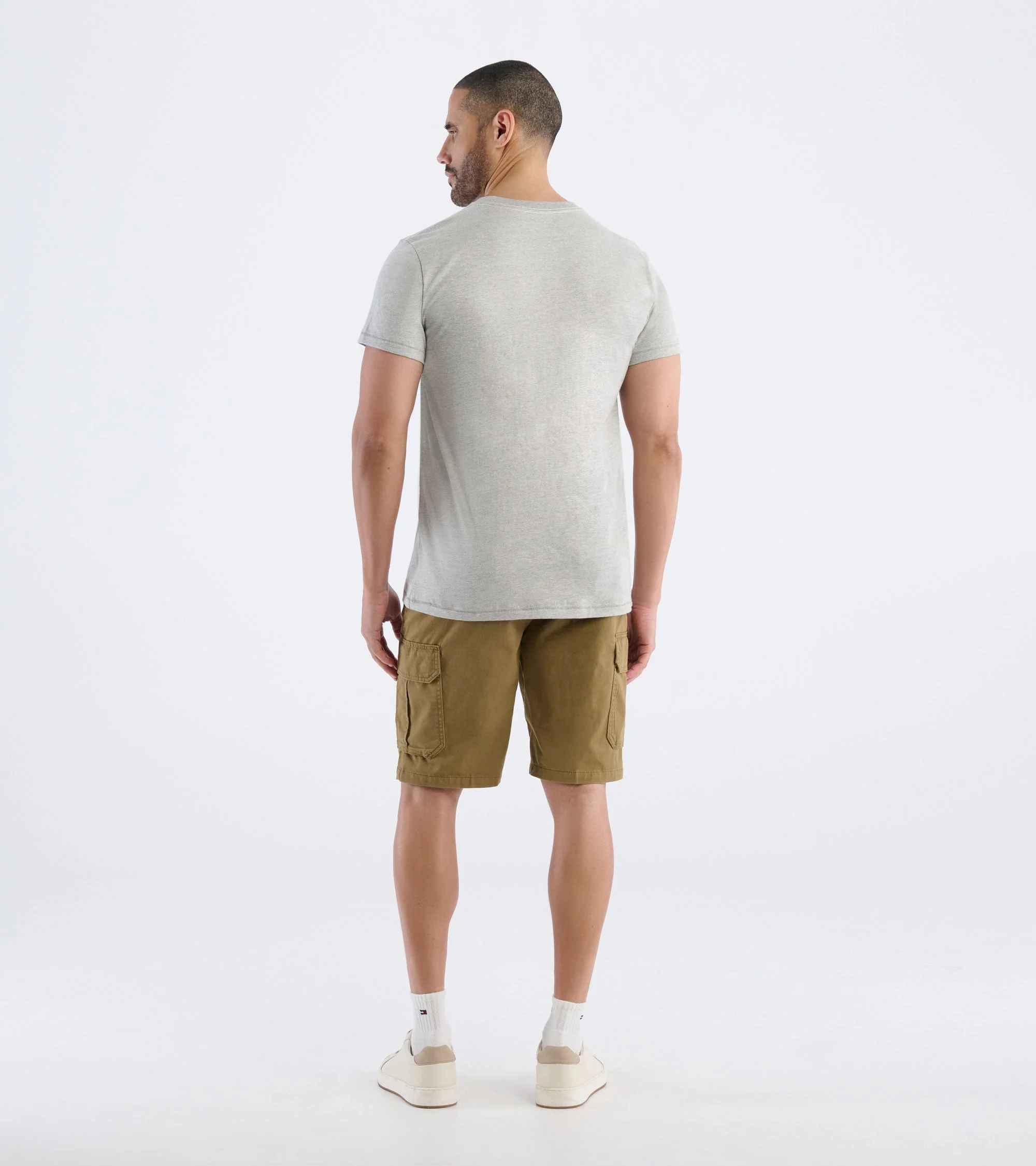 Black Bear on Grey Men's Tee - Image 3