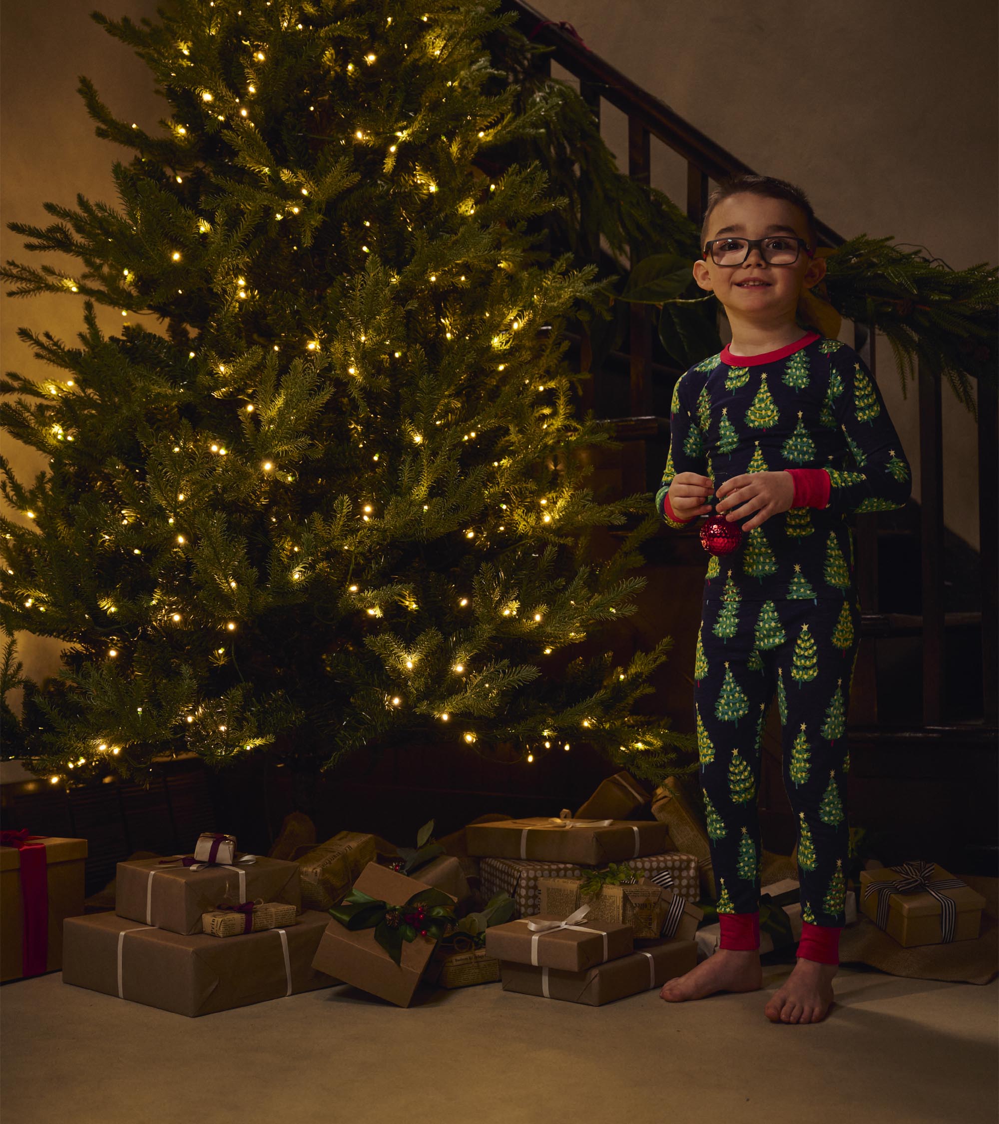 Boys Bottle Brush Trees Glow in the Dark Cotton Pajama Set - Image 6