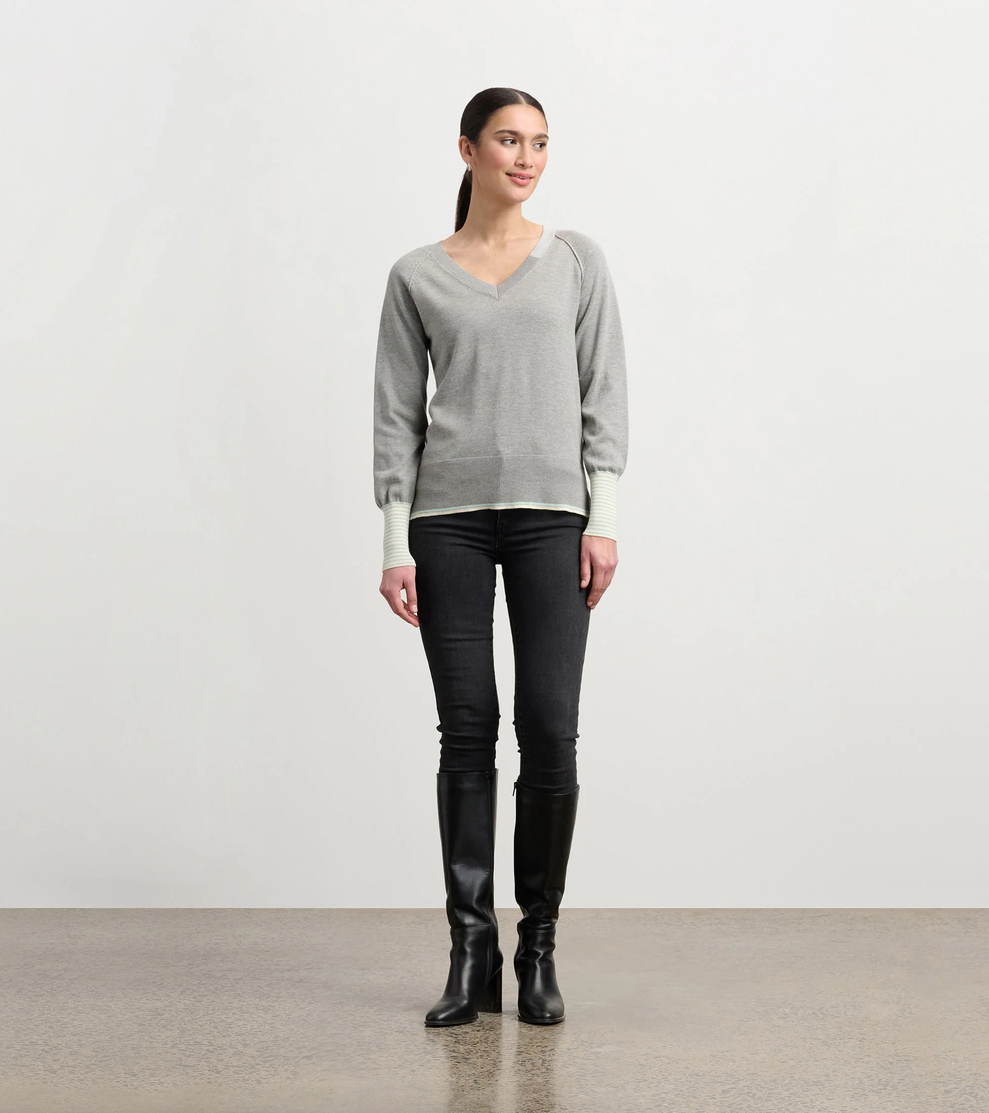 Cary V-Neck Sweater - Charcoal Melange - Image 6