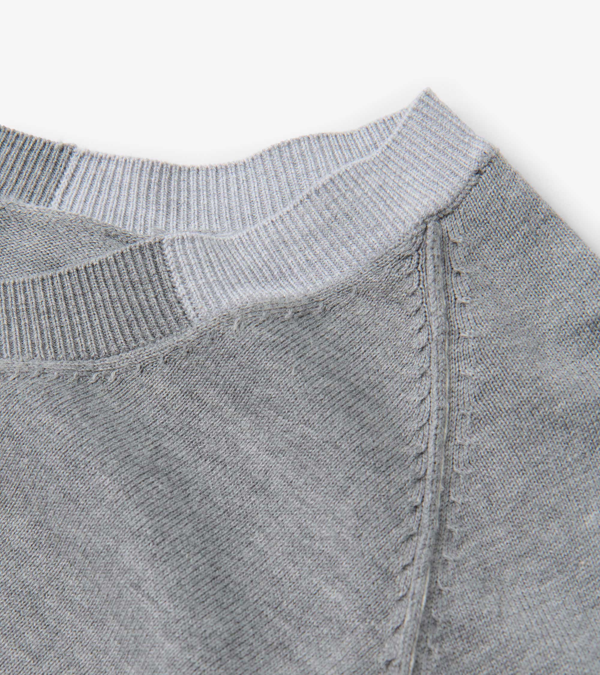 Cary V-Neck Sweater - Charcoal Melange - Image 7