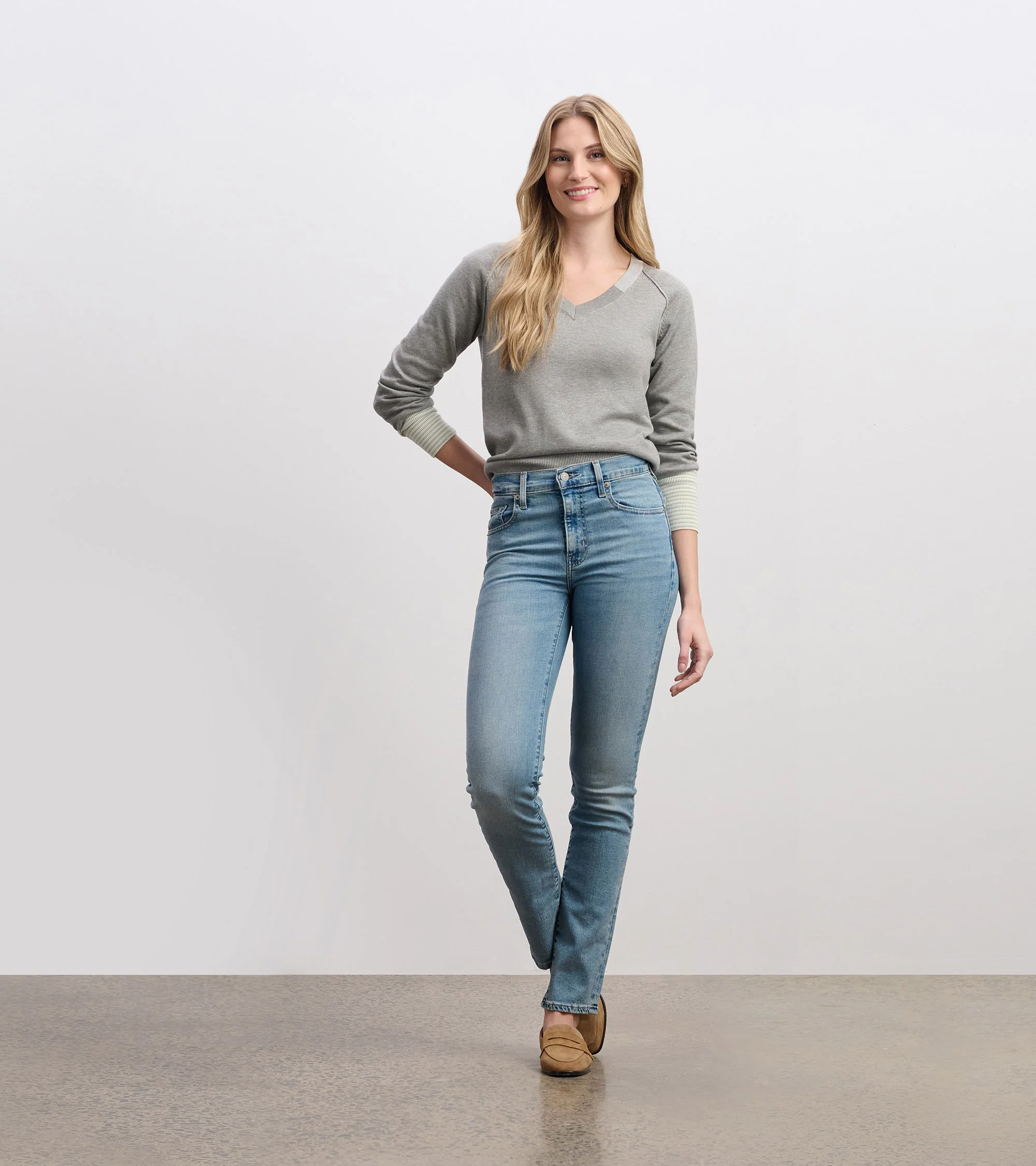 Cary V-Neck Sweater - Charcoal Melange - Image 9