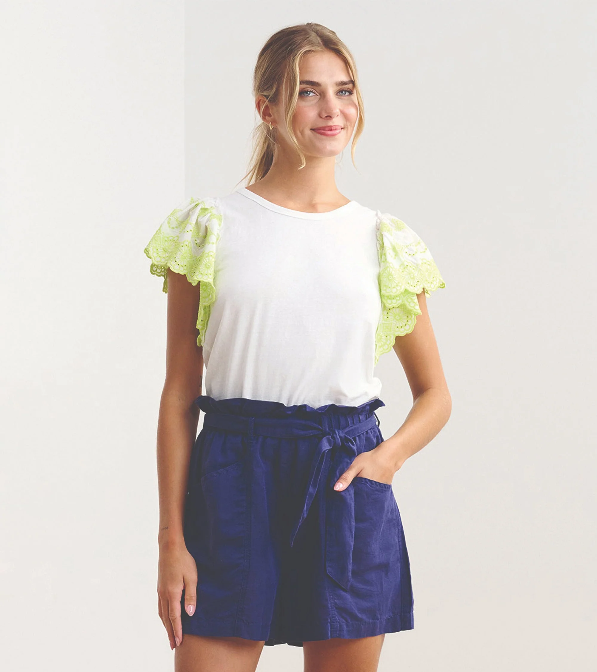 Eyelet Sleeve Tank - White