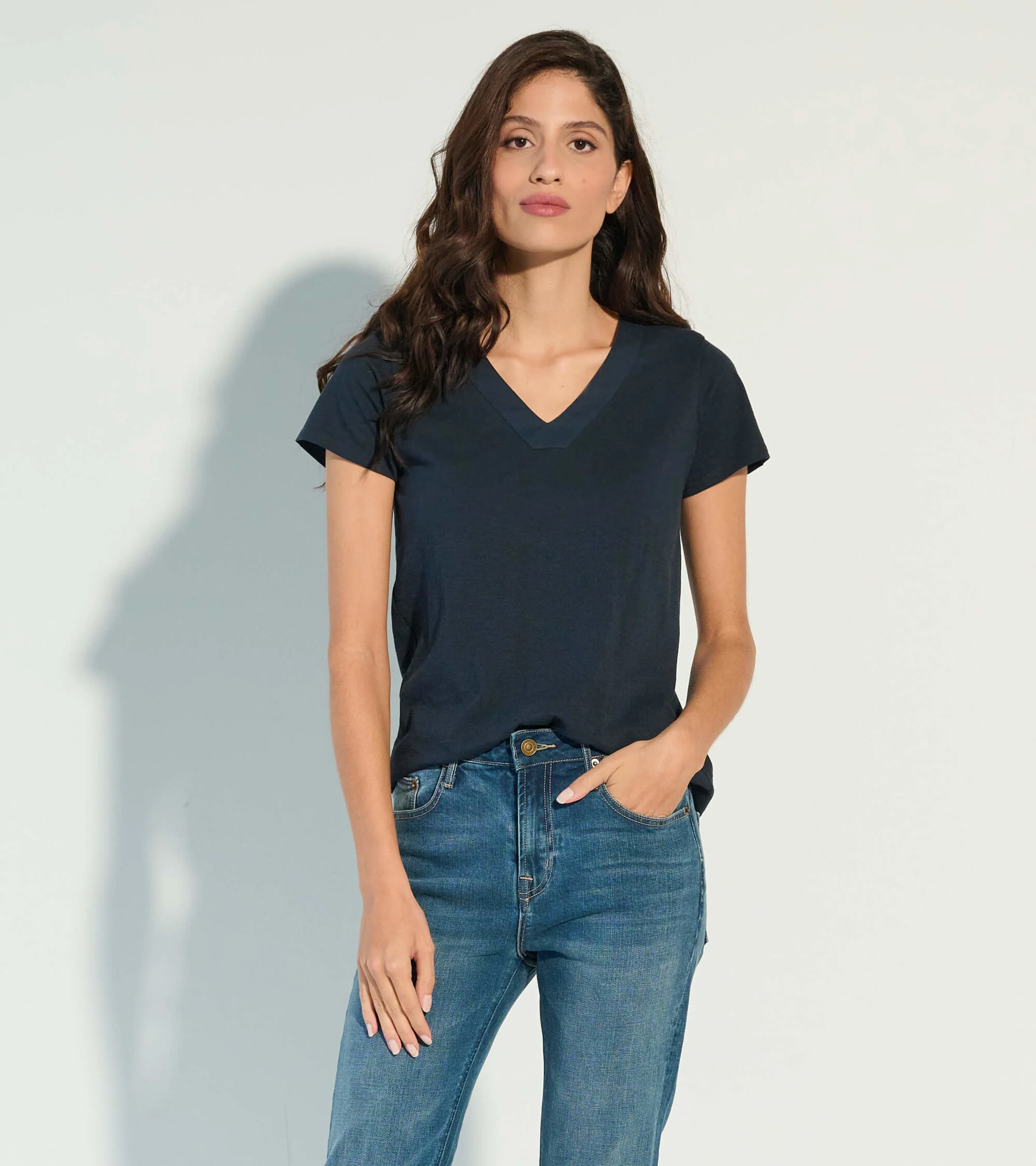 River Tee - Black