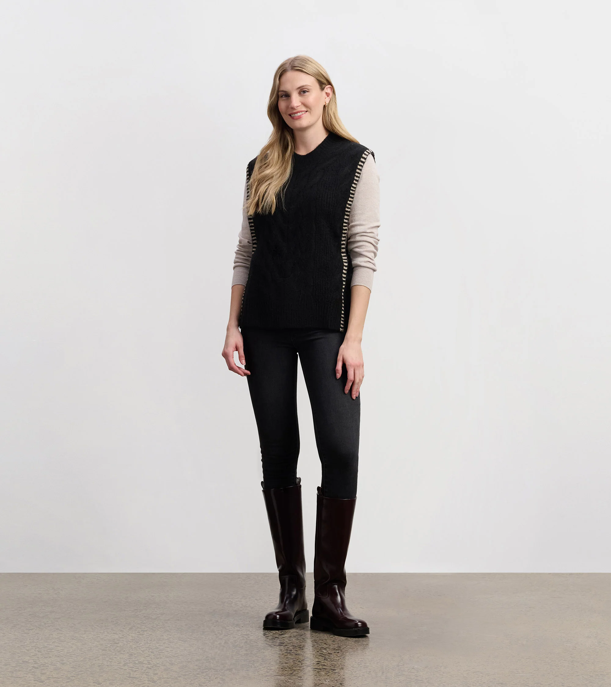 Side-Tie Sweater Vest - Black - Image 5