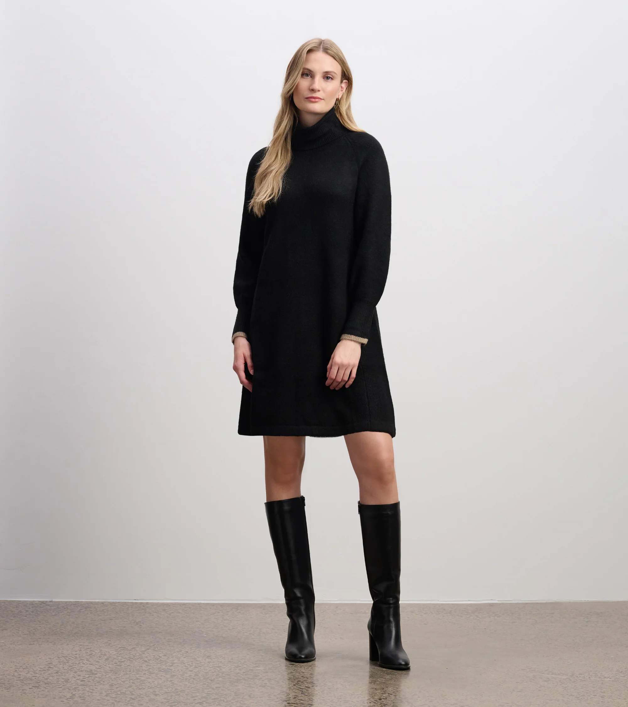 Swing Sweater Dress - Black - Image 4