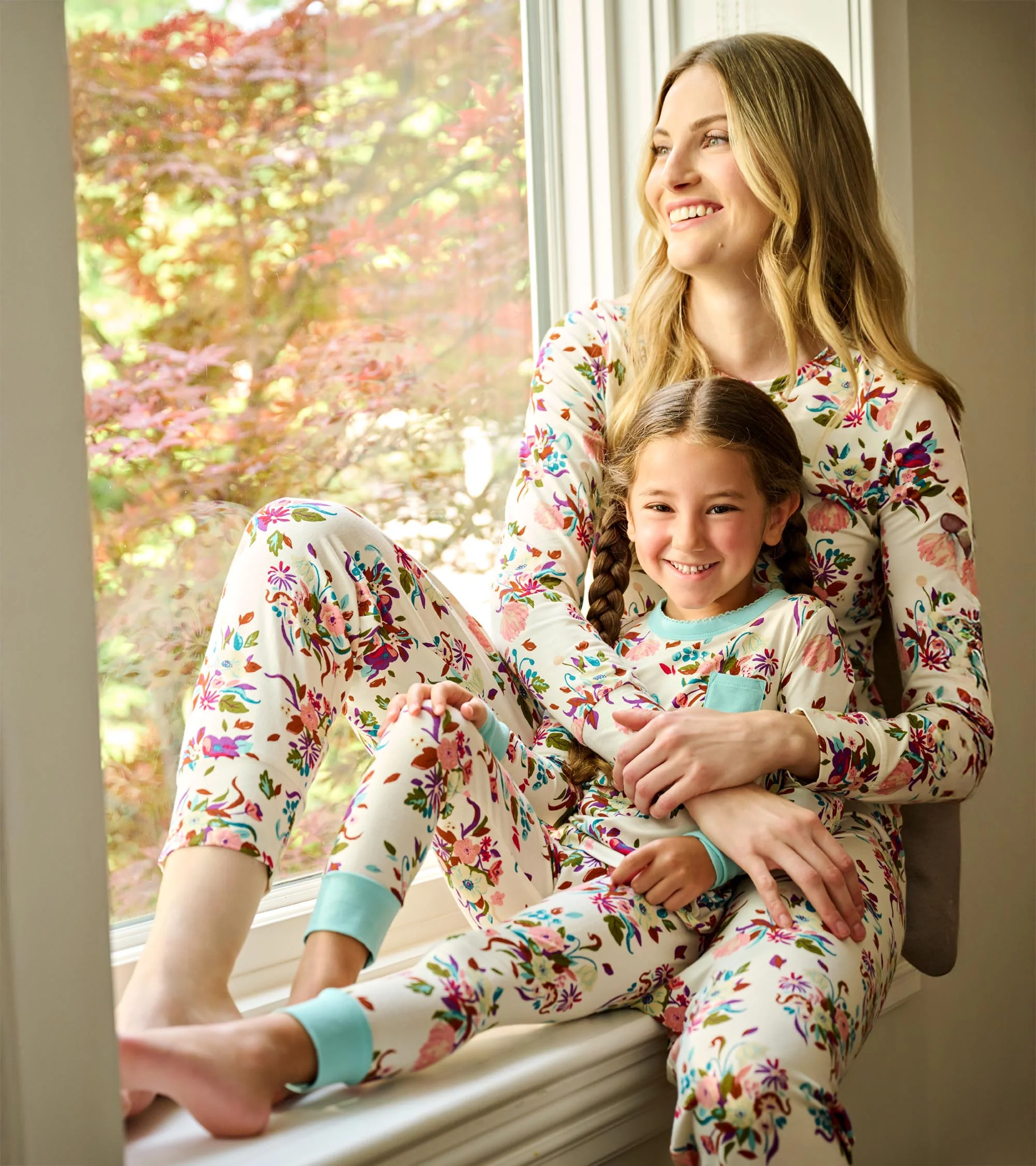 Women's Fall Floral Bamboo Pajama Set - Image 4