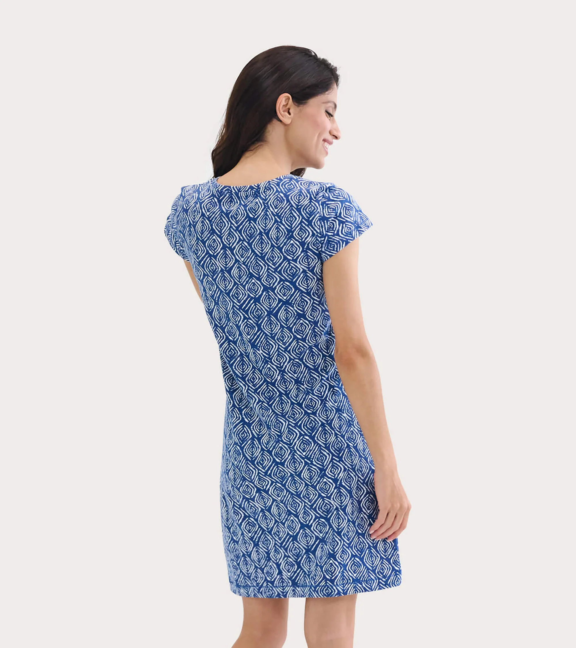 Women's Ripples Crew Neck T-Shirt Dress - Image 4