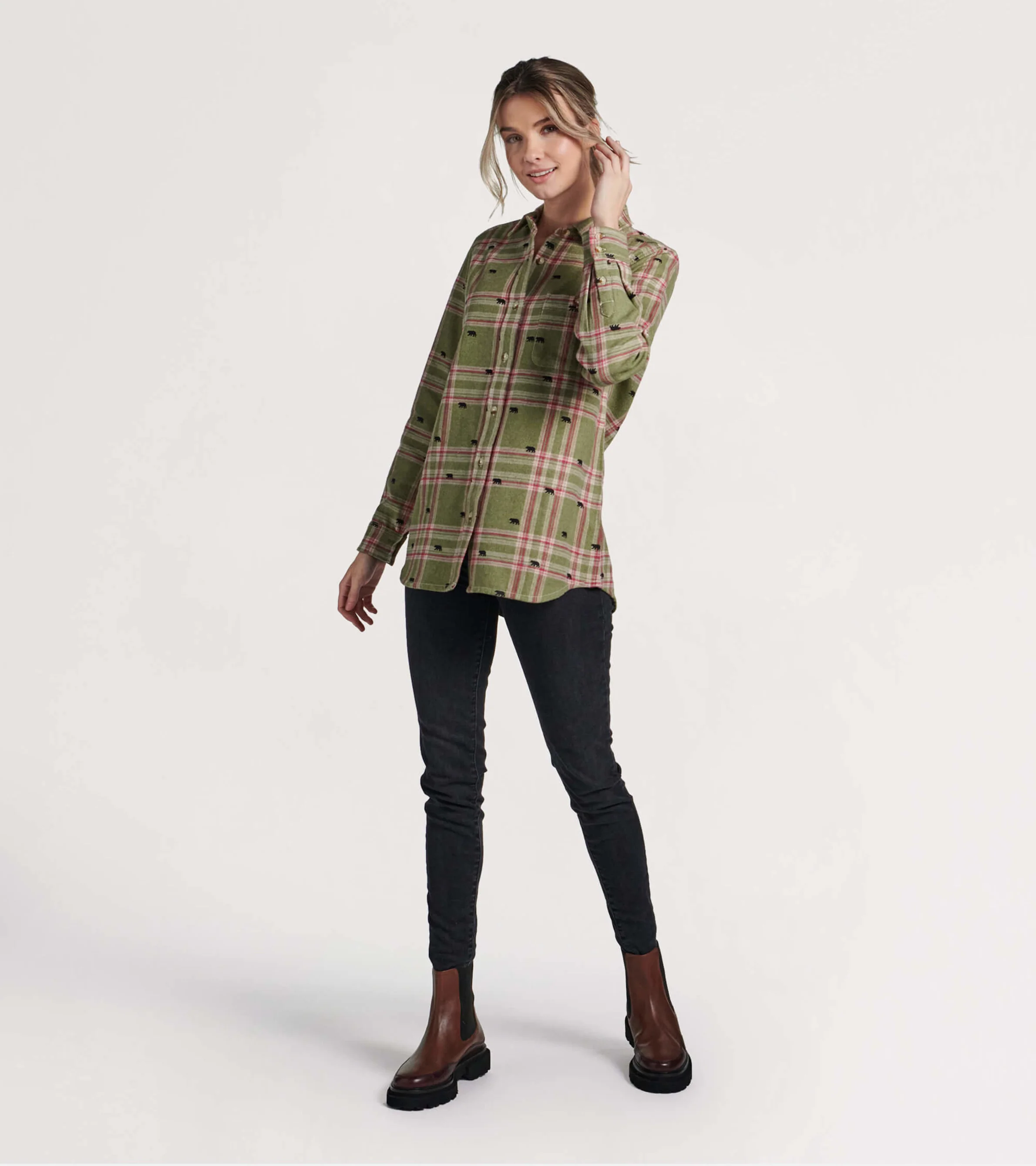 Woodland Bear Women's Heritage Flannel Shirt - Image 2